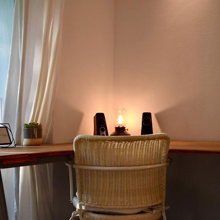 Stilvolle Wohnung Mit Balkon & Parkplatz Rostock Bagian luar foto